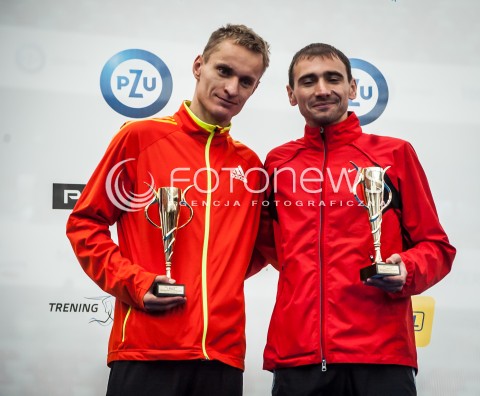  29.09.2013 WARSZAWA 35 PZU MARATON WARSZAWSKI N/Z DEKORACJA TOMASZ SZYMKOWIAK MICHAL BERNARDELLI  