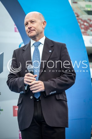  29.09.2013 WARSZAWA 35 PZU MARATON WARSZAWSKI N/Z PREZES PZU ANDRZEJ KLESYK  