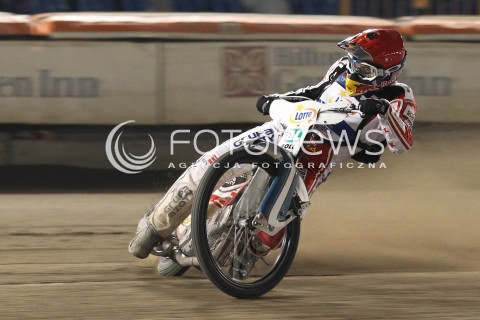  29.09.2013 RZESZOW ZUZEL SPEEDWAY <br />FINAL INDYWIDUALNYCH MISTRZOSTW EUROPY 2013 NA ZUZLU W RZESZOWIE<br />FINAL ROUND INDIVIDUAL SPEEDWAY EUROPEAN CHAMPIONSHIP IN RZESZOW<br />N/Z BIEG 12: MACIEJ JANOWSKI (CZERWONY)<br /> 