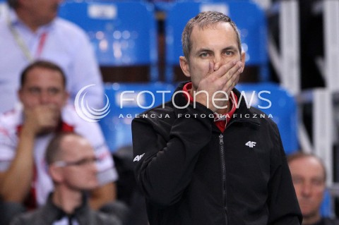  04.10.2013 RZESZOW<br />SIATKOWKA MEZCZYZN<br />MECZ TOWARZYSKI<br />ASSECO RESOVIA - JASTRZEBSKI WEGIEL<br />N/Z ANDRZEJ KOWAL ( TRENER ) SYLWETKA <br /> 