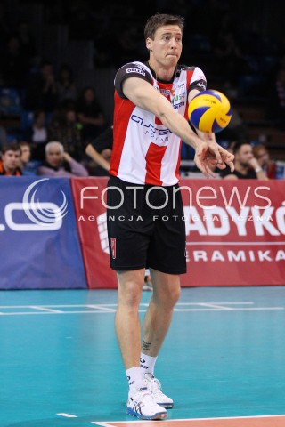  04.10.2013 RZESZOW<br />SIATKOWKA MEZCZYZN<br />MECZ TOWARZYSKI<br />ASSECO RESOVIA - JASTRZEBSKI WEGIEL<br />N/Z JOCHEN SCHOPS  SYLWETKA<br /> 