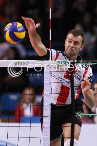  04.10.2013 RZESZOW<br />SIATKOWKA MEZCZYZN<br />MECZ TOWARZYSKI<br />ASSECO RESOVIA - JASTRZEBSKI WEGIEL<br />N/Z PETER VERES SYLWETKA<br /> 