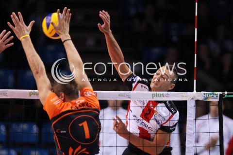  04.10.2013 RZESZOW<br />SIATKOWKA MEZCZYZN<br />MECZ TOWARZYSKI<br />ASSECO RESOVIA - JASTRZEBSKI WEGIEL<br />N/Z PAUL LOTMAN MICHAL LASKO <br /> 