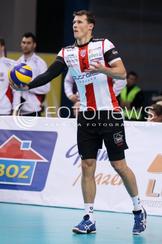  04.10.2013 RZESZOW<br />SIATKOWKA MEZCZYZN<br />MECZ TOWARZYSKI<br />ASSECO RESOVIA - JASTRZEBSKI WEGIEL<br />N/Z LUKAS TICHACEK SYLWETKA<br /> 
