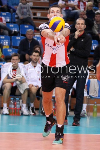  04.10.2013 RZESZOW<br />SIATKOWKA MEZCZYZN<br />MECZ TOWARZYSKI<br />ASSECO RESOVIA - JASTRZEBSKI WEGIEL<br />N/Z DAWID KONARSKI SYLWETKA<br /> 