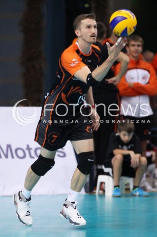  04.10.2013 RZESZOW<br />SIATKOWKA MEZCZYZN<br />MECZ TOWARZYSKI<br />ASSECO RESOVIA - JASTRZEBSKI WEGIEL<br />N/Z MICHAL MASNY SYLWETKA<br /> 