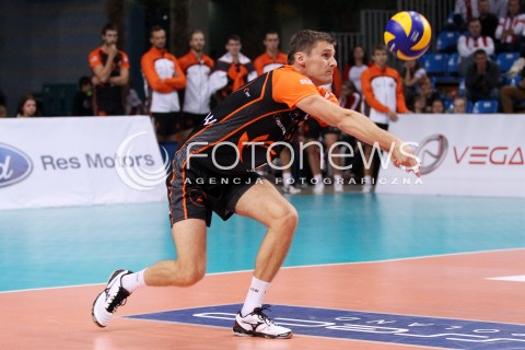  04.10.2013 RZESZOW<br />SIATKOWKA MEZCZYZN<br />MECZ TOWARZYSKI<br />ASSECO RESOVIA - JASTRZEBSKI WEGIEL<br />N/Z KRZYSZTOF GIERCZYNSKI<br /> 