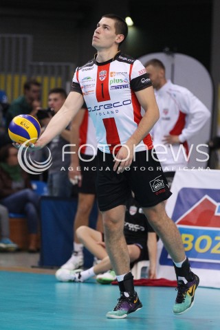  04.10.2013 RZESZOW<br />SIATKOWKA MEZCZYZN<br />MECZ TOWARZYSKI<br />ASSECO RESOVIA - JASTRZEBSKI WEGIEL<br />N/Z DAWID KONARSKI SYLWETKA<br /> 