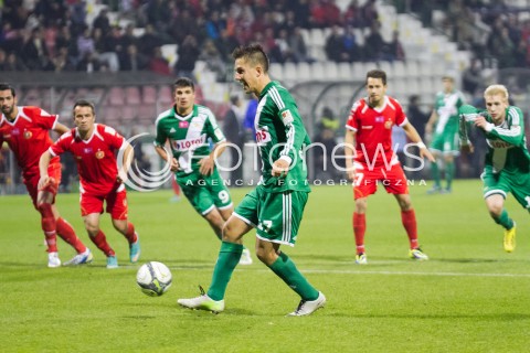  06.10.2013 LODZ PILKA NOZNA T-MOBILE EKSTRAKLASA SEZON 2013/2014 FOOTBALL POLISH EKSTRAKLASA SEASON WIDZEW LODZ - LECHIA GDANSK N/Z MARCIN PIETROWSKI KARNY SYLWETKA GOL   