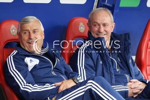  06.10.2013 KRAKOW <br />PILKA NOZNA POLSKA T-MOBILE EKSTRAKLASA SEZON 2013/2014 FOOTBALL POLISH EKSTRAKLASA SEASON 2013/2014 WISLA KRAKOW - LEGIA WARSZAWA<br />N/Z FRANCISZEK SMUDA ( TRENER ) KAZIMIERZ KMIECIK RADOSC<br /> 