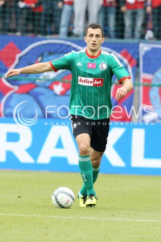  06.10.2013 KRAKOW <br />PILKA NOZNA POLSKA T-MOBILE EKSTRAKLASA SEZON 2013/2014 FOOTBALL POLISH EKSTRAKLASA SEASON 2013/2014 WISLA KRAKOW - LEGIA WARSZAWA<br />N/Z TOMASZ JODLOWIEC SYLWETKA <br /> 
