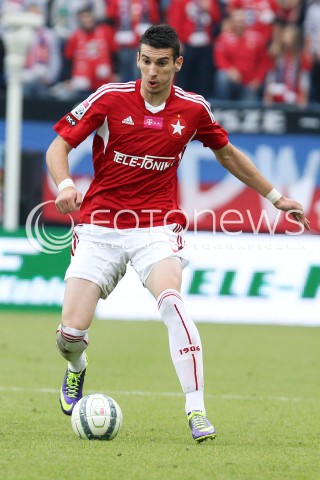  06.10.2013 KRAKOW <br />PILKA NOZNA POLSKA T-MOBILE EKSTRAKLASA SEZON 2013/2014 FOOTBALL POLISH EKSTRAKLASA SEASON 2013/2014 WISLA KRAKOW - LEGIA WARSZAWA<br />N/Z GORDAN BUNOZA SYLWETKA <br /> 