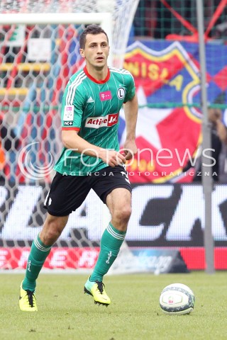  06.10.2013 KRAKOW <br />PILKA NOZNA POLSKA T-MOBILE EKSTRAKLASA SEZON 2013/2014 FOOTBALL POLISH EKSTRAKLASA SEASON 2013/2014 WISLA KRAKOW - LEGIA WARSZAWA<br />N/Z TOMASZ JODLOWIEC SYLWETKA <br /> 