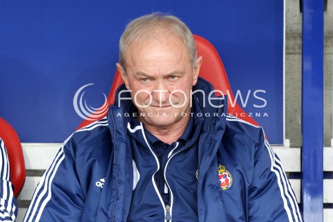  06.10.2013 KRAKOW <br />PILKA NOZNA POLSKA T-MOBILE EKSTRAKLASA SEZON 2013/2014 FOOTBALL POLISH EKSTRAKLASA SEASON 2013/2014 WISLA KRAKOW - LEGIA WARSZAWA<br />N/Z FRANCISZEK SMUDA ( TRENER )<br /> 