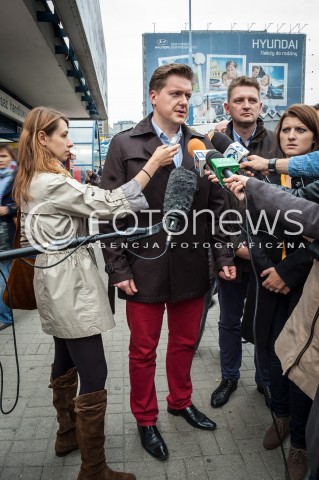  10.10.2013 WARSZAWA KONFERENCJA PRASOWA TWOJEGO RUCHU Z UDZIALEM POSLA ANDRZEJA ROZENKA N/Z GRZEGORZ WALKIEWICZ  