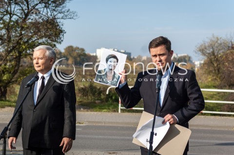 11.10.2013 WARSZAWA KONFERENCJA PRASOWA JAROSLAWA KACZYNSKIEGO PT HANNA GRONKIEWICZ WALTZ KLAMIE N/Z PREZES PIS JAROSLAW KACZYNSKI RZECZNIK PRASOWY PIS ADAM HOFMAN  