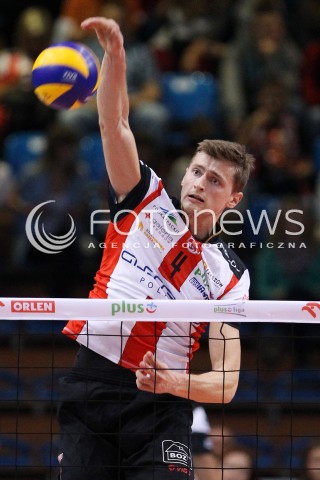 11.10.2013 RZESZOW<br />SIATKOWKA PLUS LIGA 2013/2014 MEN VOLLEYBALL POLAND POLISH PLUSLIGA LEAGUE SEASON 2013/2014 <br />MECZ ASSECO RESOVIA RZESZOW - BBTS BIELSKO BIALA <br />N/Z PIOTR NOWAKOWSKI SYLWETKA<br /> 