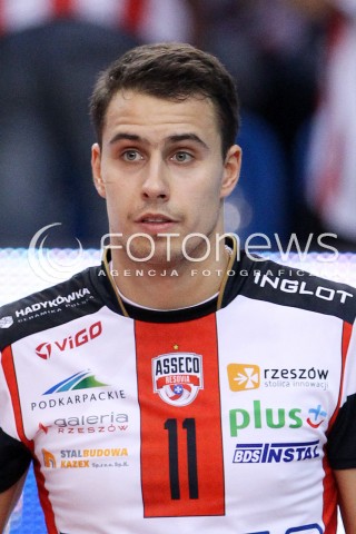  11.10.2013 RZESZOW<br />SIATKOWKA PLUS LIGA 2013/2014 MEN VOLLEYBALL POLAND POLISH PLUSLIGA LEAGUE SEASON 2013/2014 <br />MECZ ASSECO RESOVIA RZESZOW - BBTS BIELSKO BIALA <br />N/Z FABIAN DRZYZGA SYLWETKA PORTRET GLOWKA<br /> 