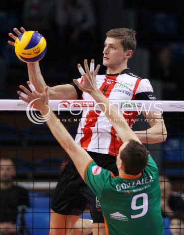  11.10.2013 RZESZOW<br />SIATKOWKA PLUS LIGA 2013/2014 MEN VOLLEYBALL POLAND POLISH PLUSLIGA LEAGUE SEASON 2013/2014 <br />MECZ ASSECO RESOVIA RZESZOW - BBTS BIELSKO BIALA <br />N/Z PIOTR NOWAKOWSKI JOSE LUIS GONZALEZ <br /> 