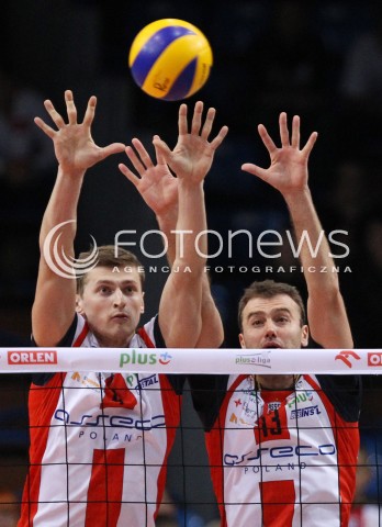  11.10.2013 RZESZOW<br />SIATKOWKA PLUS LIGA 2013/2014 MEN VOLLEYBALL POLAND POLISH PLUSLIGA LEAGUE SEASON 2013/2014 <br />MECZ ASSECO RESOVIA RZESZOW - BBTS BIELSKO BIALA <br />N/Z PAUL LOTMAN PETER VERES BLOK<br /> 