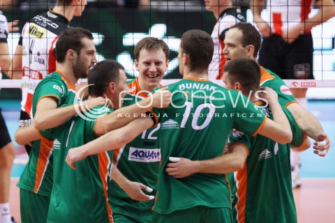  11.10.2013 RZESZOW<br />SIATKOWKA PLUS LIGA 2013/2014 MEN VOLLEYBALL POLAND POLISH PLUSLIGA LEAGUE SEASON 2013/2014 <br />MECZ ASSECO RESOVIA RZESZOW - BBTS BIELSKO BIALA <br />N/Z GRZEGORZ KOKOCINSKI BARTOSZ BUNIAK RADOSC EMOCJE <br /> 