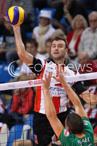  11.10.2013 RZESZOW<br />SIATKOWKA PLUS LIGA 2013/2014 MEN VOLLEYBALL POLAND POLISH PLUSLIGA LEAGUE SEASON 2013/2014 <br />MECZ ASSECO RESOVIA RZESZOW - BBTS BIELSKO BIALA <br />N/Z PETER VERES MACIEJ FIJALEK <br /> 