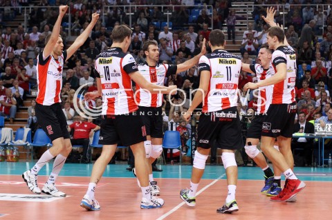  11.10.2013 RZESZOW<br />SIATKOWKA PLUS LIGA 2013/2014 MEN VOLLEYBALL POLAND POLISH PLUSLIGA LEAGUE SEASON 2013/2014 <br />MECZ ASSECO RESOVIA RZESZOW - BBTS BIELSKO BIALA <br />N/Z LUKASZ PERLOWSKI PETER VERES OLIEG ACHREMRADOSC EMOCJE <br /> 