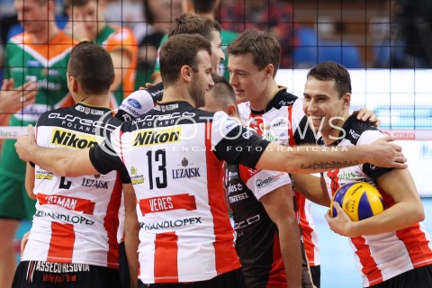  11.10.2013 RZESZOW<br />SIATKOWKA PLUS LIGA 2013/2014 MEN VOLLEYBALL POLAND POLISH PLUSLIGA LEAGUE SEASON 2013/2014 <br />MECZ ASSECO RESOVIA RZESZOW - BBTS BIELSKO BIALA <br />N/Z FABIAN DRZYZGA JOCHEN SCHOPS PETER VERES RADOSC EMOCJE <br /> 