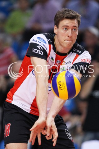  11.10.2013 RZESZOW<br />SIATKOWKA PLUS LIGA 2013/2014 MEN VOLLEYBALL POLAND POLISH PLUSLIGA LEAGUE SEASON 2013/2014 <br />MECZ ASSECO RESOVIA RZESZOW - BBTS BIELSKO BIALA <br />N/Z JOCHEN SCHOPS SYLWETKA<br /> 