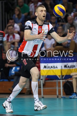  11.10.2013 RZESZOW<br />SIATKOWKA PLUS LIGA 2013/2014 MEN VOLLEYBALL POLAND POLISH PLUSLIGA LEAGUE SEASON 2013/2014 <br />MECZ ASSECO RESOVIA RZESZOW - BBTS BIELSKO BIALA <br />N/Z LUKASZ PERLOWSKI SYLWETKA<br /> 