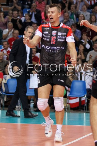  11.10.2013 RZESZOW<br />SIATKOWKA PLUS LIGA 2013/2014 MEN VOLLEYBALL POLAND POLISH PLUSLIGA LEAGUE SEASON 2013/2014 <br />MECZ ASSECO RESOVIA RZESZOW - BBTS BIELSKO BIALA <br />N/Z KRZYSZTOF IGNACZAK SYLWETKA RADOSC EMOCJE <br /> 