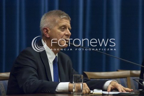  22.10.2013 WARSZAWA MAREK BELKA NA UNIWERSYTECIE WARSZAWSKIM N/Z MAREK BELKA  