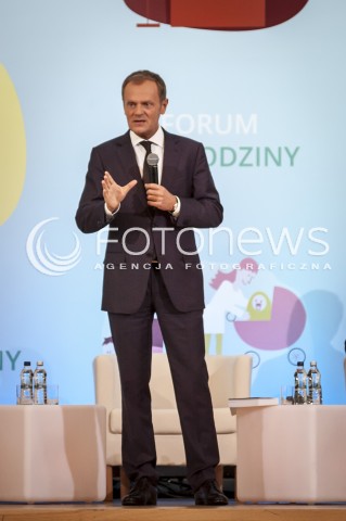  23.10.2013 WARSZAWA FORUM DLA RODZINY Z UDZIALEM PREMIERA DONALDA TUSKA N/Z PREMIER DONALD TUSK  