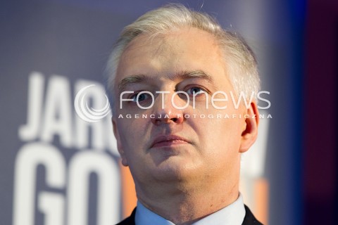  27.10.2013 RZESZOW<br />KONWENCJA REGIONALNA JAROSLAWA GOWINA PT. GODZINA DLA POLSKI W RZESZOWIE<br />N/Z JAROSLAW GOWIN GLOWKA PORTRET SYLWETKA<br /> 