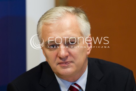  27.10.2013 RZESZOW<br />KONWENCJA REGIONALNA JAROSLAWA GOWINA PT. GODZINA DLA POLSKI W RZESZOWIE<br />N/Z JAROSLAW GOWIN GLOWKA PORTRET SYLWETKA<br /> 