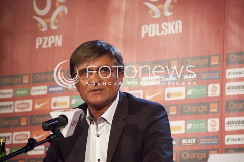  29.10.2013 WARSZAWA KONFERENCJA PZPN Z UDZIALEM NOWEGO SELEKCJONERA REPREZENTACJI POLSKI ADAMA NAWALKI I PREZESA PZPN ZBIGNIEWA BONKA N/Z ADAM NAWALKA  