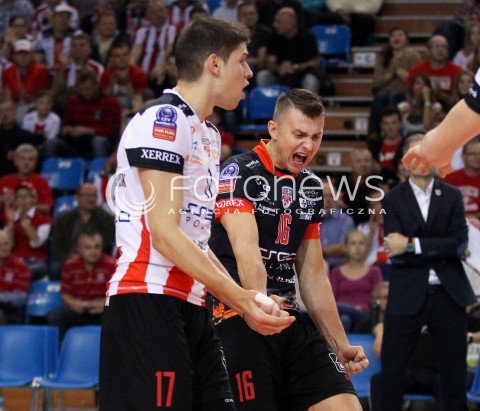  30.10.2013 RZESZOW POLAND<br />SIATKOWKA LIGA MISTRZOW MEN CEV VOLLEYBALL CHAMPIONS LEAGUE 2013 MATCH<br />ASSECO RESOVIA - BUDVANSKA RIVIJERA BUDVA<br />N/Z KRZYSZTOF IGNACZAK NIKOLAY PENCZEV PENCHEV RADOSC EMOCJE <br /> 