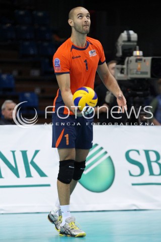  30.10.2013 RZESZOW POLAND<br />SIATKOWKA LIGA MISTRZOW MEN CEV VOLLEYBALL CHAMPIONS LEAGUE 2013 MATCH<br />ASSECO RESOVIA - BUDVANSKA RIVIJERA BUDVA<br />N/Z VOJIN CACIC SYLWETKA <br /> 