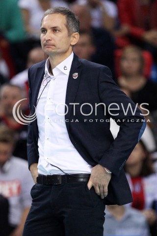  30.10.2013 RZESZOW POLAND<br />SIATKOWKA LIGA MISTRZOW MEN CEV VOLLEYBALL CHAMPIONS LEAGUE 2013 MATCH<br />ASSECO RESOVIA - BUDVANSKA RIVIJERA BUDVA<br />N/Z ANDRZEJ KOWAL ( TRENER ) SYLWETKA <br /> 