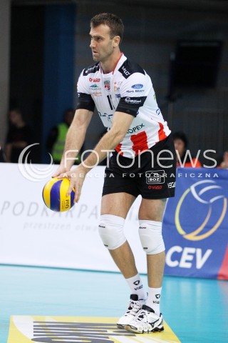  30.10.2013 RZESZOW POLAND<br />SIATKOWKA LIGA MISTRZOW MEN CEV VOLLEYBALL CHAMPIONS LEAGUE 2013 MATCH<br />ASSECO RESOVIA - BUDVANSKA RIVIJERA BUDVA<br />N/Z PETER VERES SYLWETKA <br /> 
