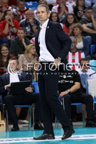  30.10.2013 RZESZOW POLAND<br />SIATKOWKA LIGA MISTRZOW MEN CEV VOLLEYBALL CHAMPIONS LEAGUE 2013 MATCH<br />ASSECO RESOVIA - BUDVANSKA RIVIJERA BUDVA<br />N/Z ANDRZEJ KOWAL ( TRENER ) SYLWETKA <br /> 