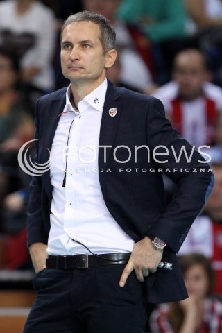  30.10.2013 RZESZOW POLAND<br />SIATKOWKA LIGA MISTRZOW MEN CEV VOLLEYBALL CHAMPIONS LEAGUE 2013 MATCH<br />ASSECO RESOVIA - BUDVANSKA RIVIJERA BUDVA<br />N/Z ANDRZEJ KOWAL ( TRENER ) SYLWETKA <br /> 