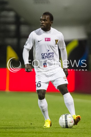  02.11.2013 LODZ PILKA NOZNA T-MOBILE EKSTRAKLASA SEZON 2013/2014 FOOTBALL POLISH EKSTRAKLASA SEASON WIDZEW LODZ - POGON SZCZECIN N/Z  NGANGOVE TCHIAMI HERVE SYLWETKA 