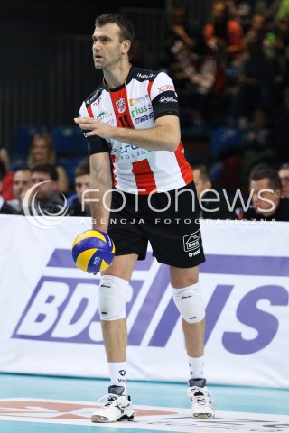  02.11.2013 RZESZOW <br />SIATKOWKA PLUS LIGA 2013/2014 MEN VOLLEYBALL POLAND POLISH PLUSLIGA LEAGUE SEASON 2013/2014 <br />MECZ ASSECO RESOVIA RZESZOW - TRANSFER BYDGOSZCZ<br />N/Z PETER VERES SYLWETKA<br /> 