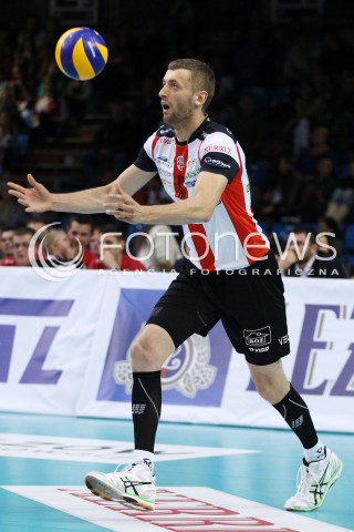  02.11.2013 RZESZOW <br />SIATKOWKA PLUS LIGA 2013/2014 MEN VOLLEYBALL POLAND POLISH PLUSLIGA LEAGUE SEASON 2013/2014 <br />MECZ ASSECO RESOVIA RZESZOW - TRANSFER BYDGOSZCZ<br />N/Z LUKASZ PERLOWSKI SYLWETKA<br /> 
