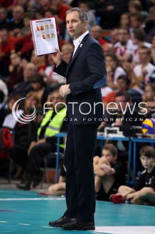  02.11.2013 RZESZOW <br />SIATKOWKA PLUS LIGA 2013/2014 MEN VOLLEYBALL POLAND POLISH PLUSLIGA LEAGUE SEASON 2013/2014 <br />MECZ ASSECO RESOVIA RZESZOW - TRANSFER BYDGOSZCZ<br />N/Z ANDRZEJ KOWAL ( TRENER ) SYLWETKA <br /> 