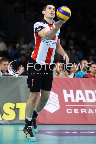  02.11.2013 RZESZOW <br />SIATKOWKA PLUS LIGA 2013/2014 MEN VOLLEYBALL POLAND POLISH PLUSLIGA LEAGUE SEASON 2013/2014 <br />MECZ ASSECO RESOVIA RZESZOW - TRANSFER BYDGOSZCZ<br />N/Z DAWID KONARSKI SYLWETKA<br /> 