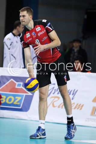 02.11.2013 RZESZOW <br />SIATKOWKA PLUS LIGA 2013/2014 MEN VOLLEYBALL POLAND POLISH PLUSLIGA LEAGUE SEASON 2013/2014 <br />MECZ ASSECO RESOVIA RZESZOW - TRANSFER BYDGOSZCZ<br />N/Z BARTOSZ JANECZEK SYLWETKA<br /> 