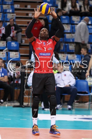  02.11.2013 RZESZOW <br />SIATKOWKA PLUS LIGA 2013/2014 MEN VOLLEYBALL POLAND POLISH PLUSLIGA LEAGUE SEASON 2013/2014 <br />MECZ ASSECO RESOVIA RZESZOW - TRANSFER BYDGOSZCZ<br />N/Z YASSER PORTUONDO SYLWETKA<br /> 