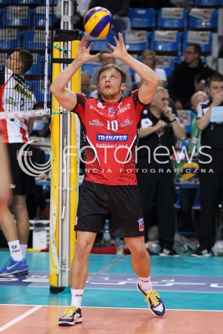  02.11.2013 RZESZOW <br />SIATKOWKA PLUS LIGA 2013/2014 MEN VOLLEYBALL POLAND POLISH PLUSLIGA LEAGUE SEASON 2013/2014 <br />MECZ ASSECO RESOVIA RZESZOW - TRANSFER BYDGOSZCZ<br />N/Z PAWEL WOICKI SYLWETKA<br /> 
